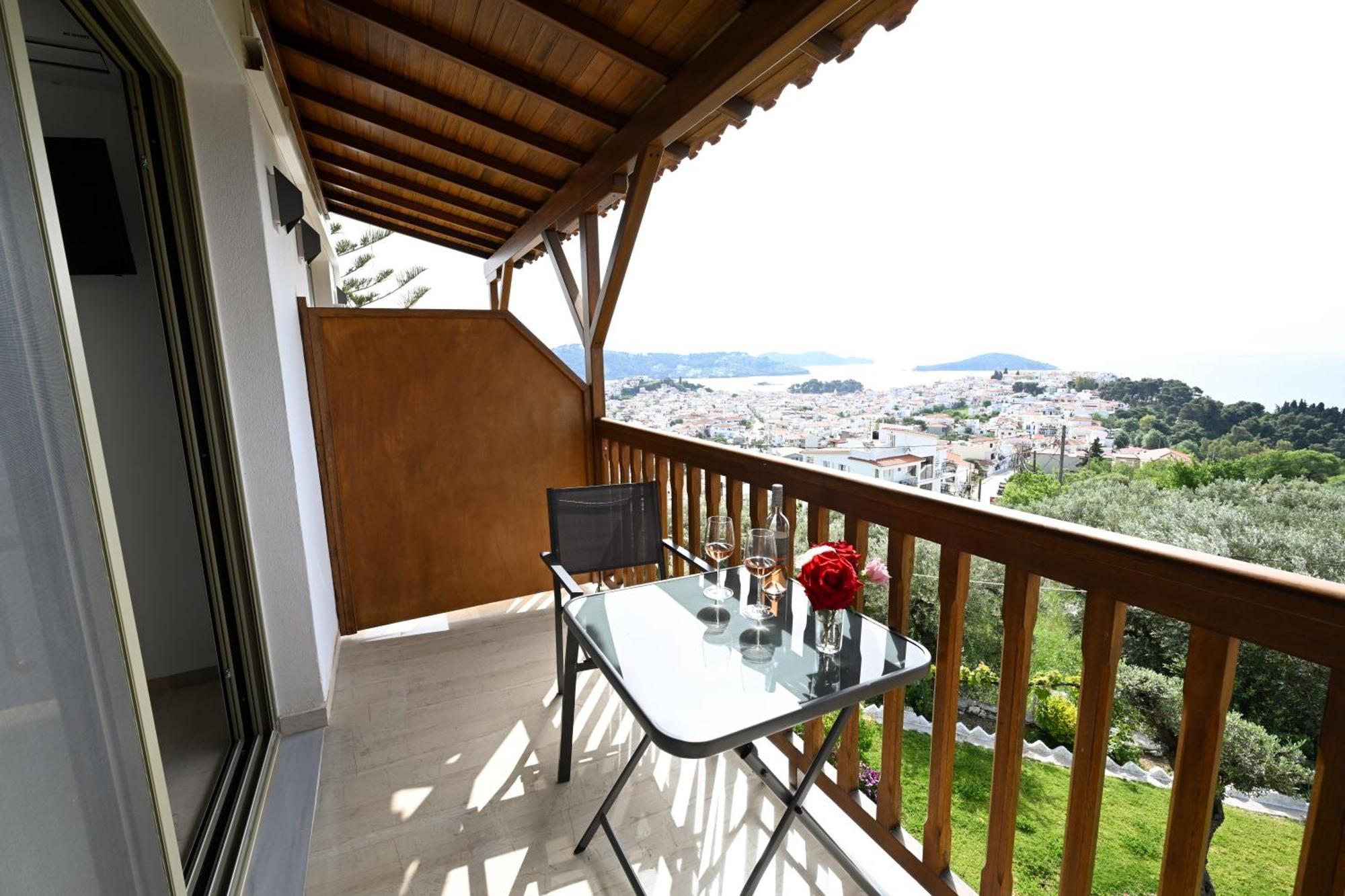 Makis Sea View Studios Skiathos-stad Buitenkant foto