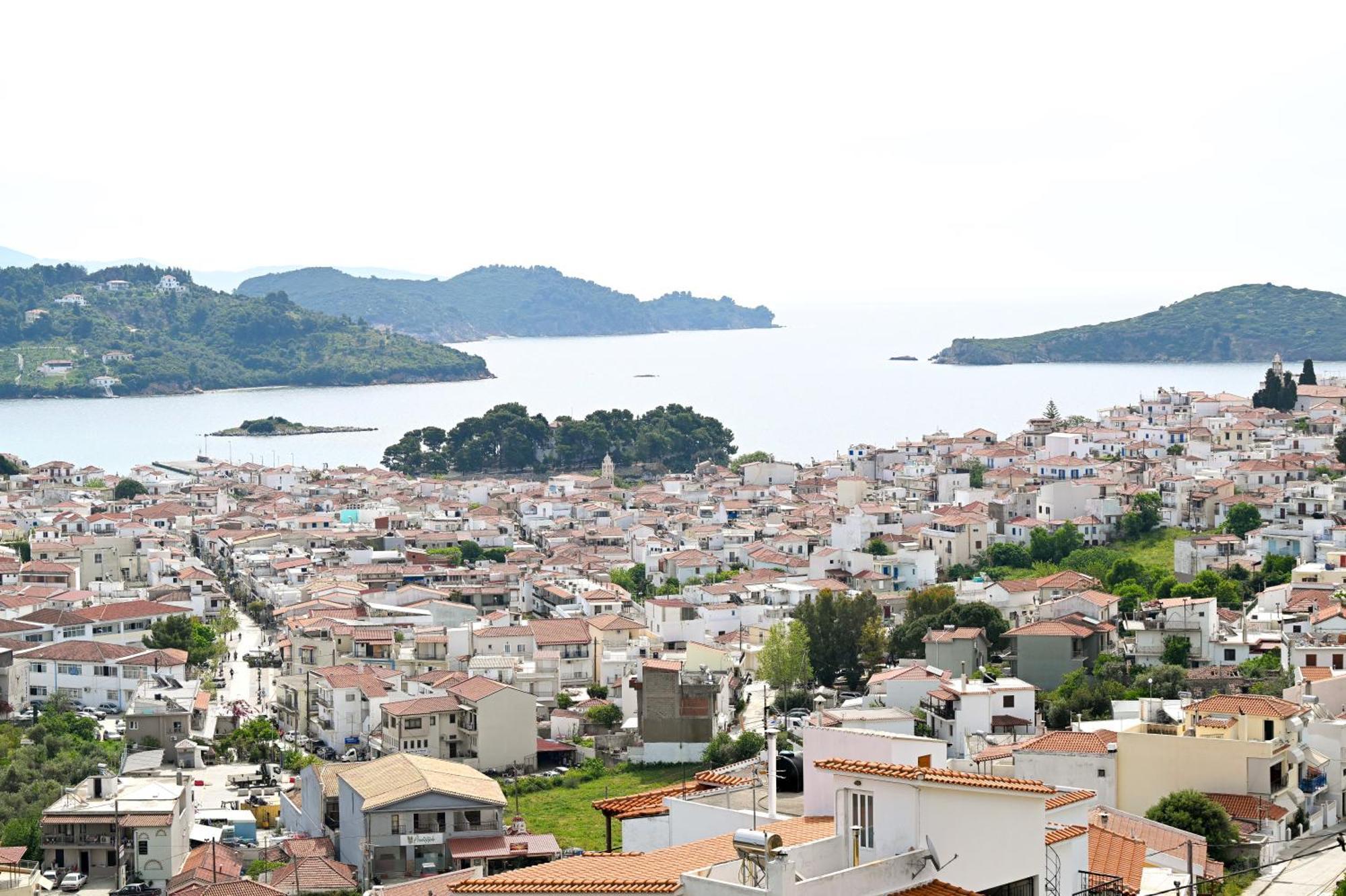 Makis Sea View Studios Skiathos-stad Buitenkant foto